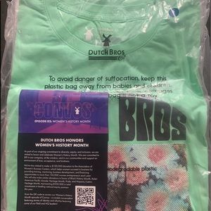 Dutch Bros Peace Sign Short Sleeve